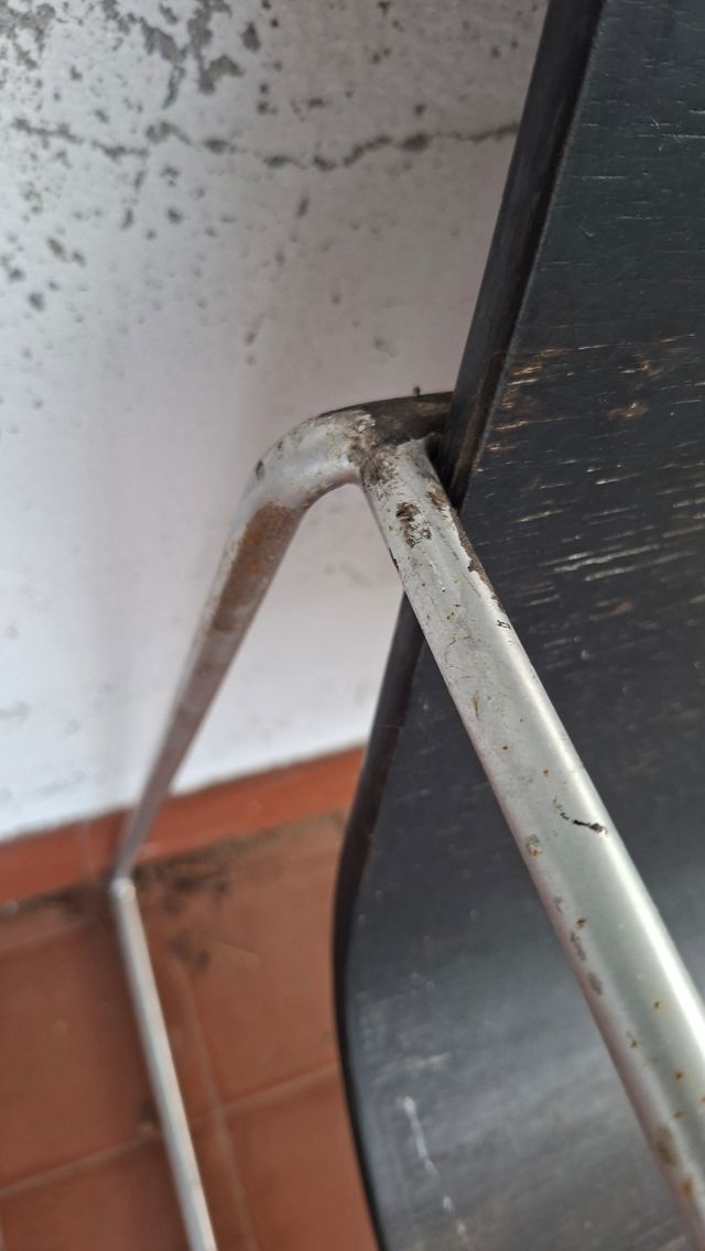 Sillas minimalistas madera