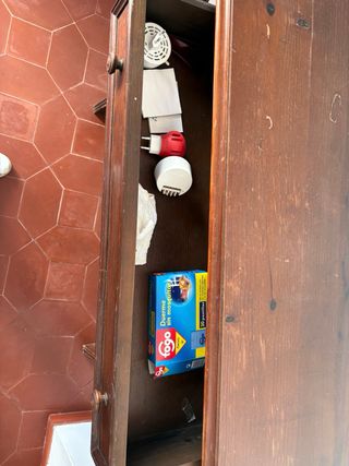 Mesa recibidor de madera tallada