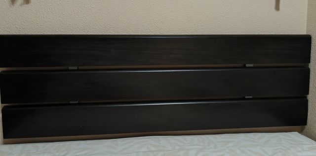 Cabecero de cama de madera