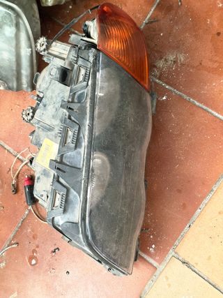 Faro BMW Despiece