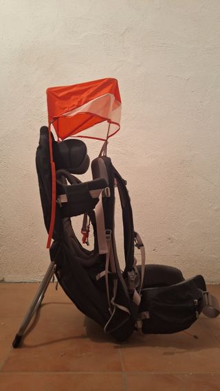 Mochila portabebés Vaude montaña