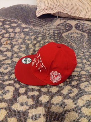 Gorra Grimey Roja Talla 7 1/4