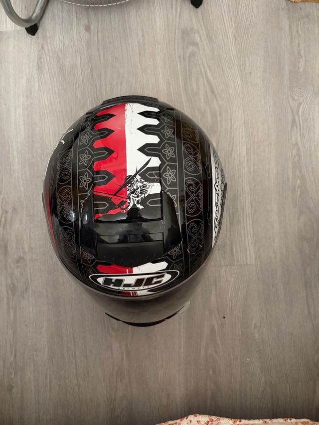 Casco Moto HJC Diseño Samurai
Talla XS
