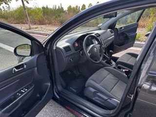 Volkswagen Golf 2005