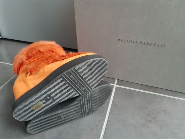 Stivaletti limited edition arancioni rabbit fur