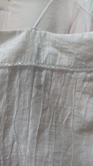 Vestido blanco con detalles