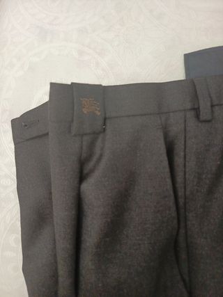 Pantalón de lana Burberry gris