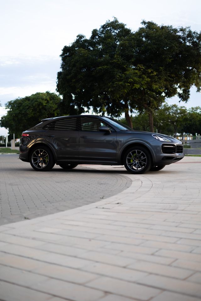 Porsche Cayenne 2021 coupe