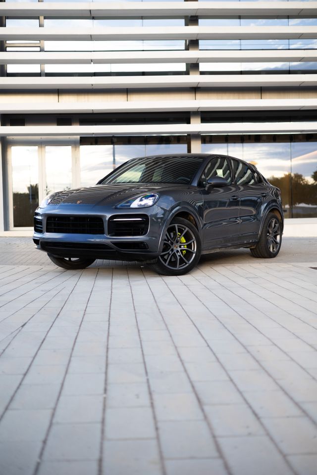 Porsche Cayenne 2021 coupe