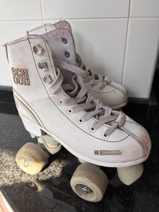 Patines 4 ruedas talla 32