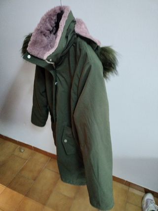 Cazadora KELREBEC verde talla M.