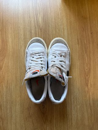 Nike Blazer Beige/Blanco