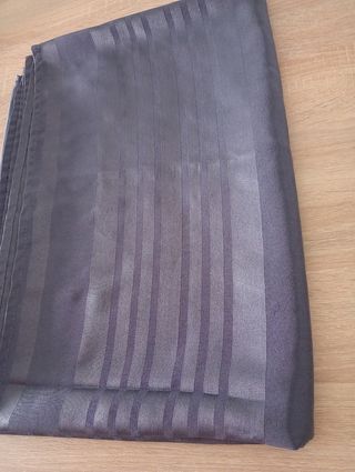 Toalha de mesa cinza 2m x 1.40m