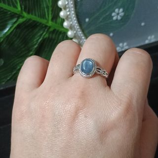 Anillo Cianita Natural Ovalada