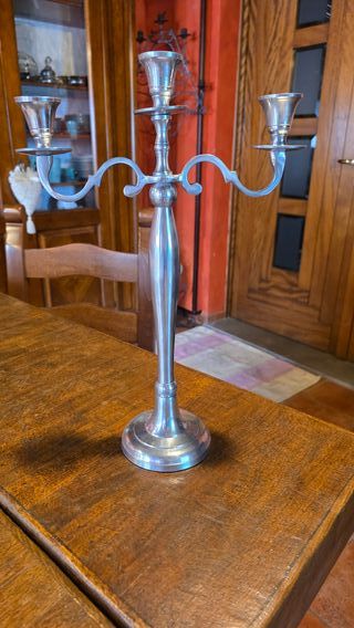 Portacandele in metallo a 3 fiamme