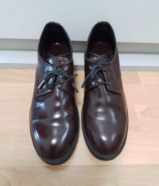 Zapatos burdeos Stradivarius ttlla 39