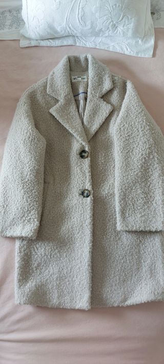 Abrigo beige oversize