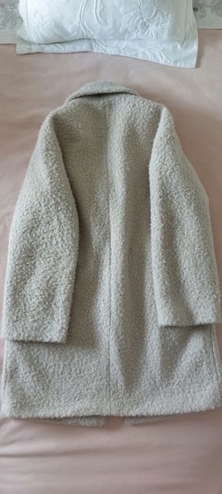 Abrigo beige oversize