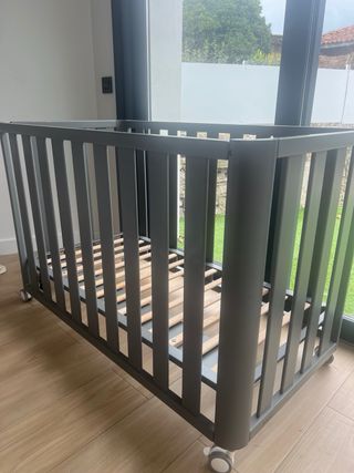 Cuna colecho Cotinfant gris con ruedas