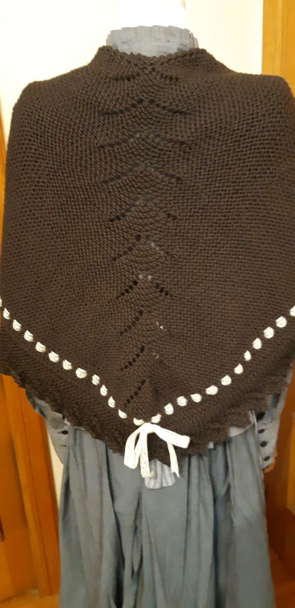 Eskuz egindako tokilla/ Toquilla hecha a mano