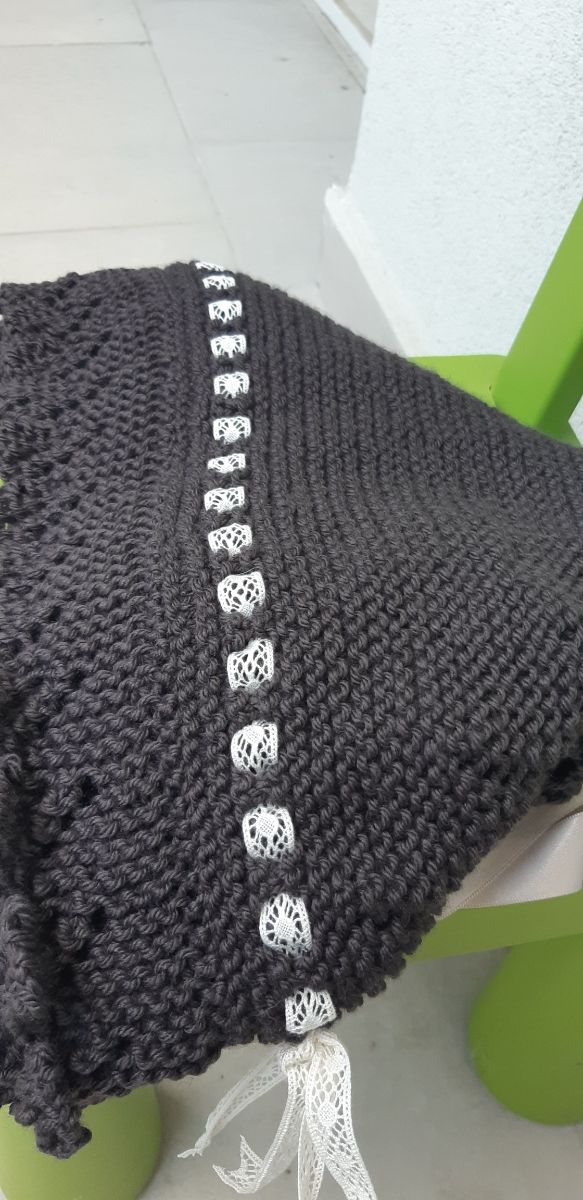 Eskuz egindako tokilla/ Toquilla hecha a mano