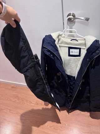 Chaqueta premamá C&A azul forrada