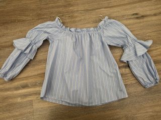 Blusa Silbon Hombros Descubiertos Rayas Azul