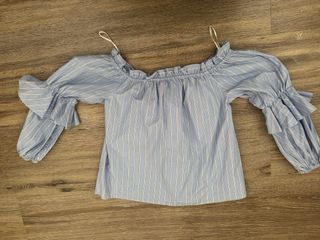 Blusa Silbon Hombros Descubiertos Rayas Azul