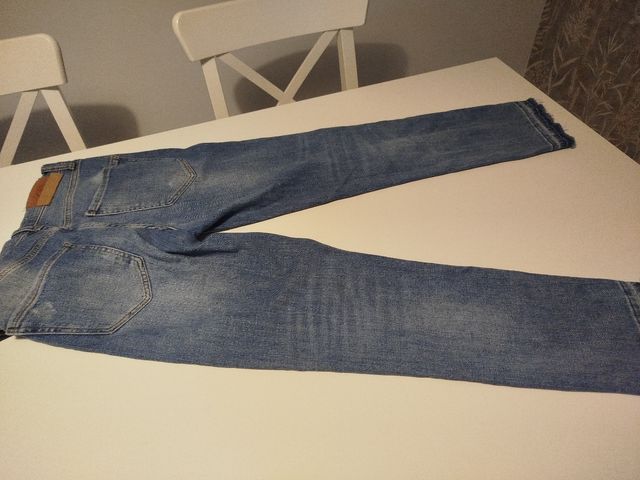 Vaqueros Zara y Oldi Talla 34 Mujer