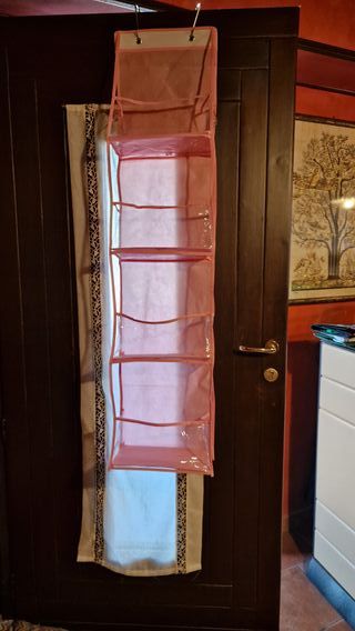 Portaoggetti da appendere rosa