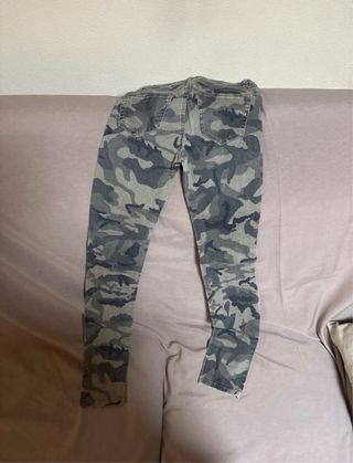 Vaqueros militares camuflaje