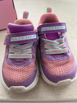 Zapatillas Skechers Niña Talla 22