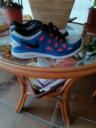 Zapatillas Nike Dual Fusion Running Azul/Rojo