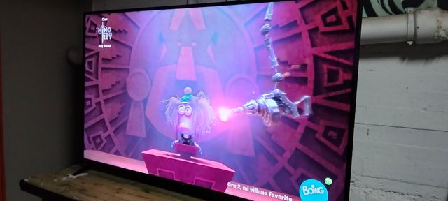 Televisor LG Smart TV 82 4K