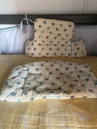 Pack Trona Stokke: accesorio+Bandeja y Acolchado