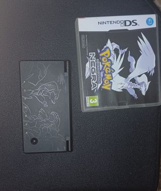 Nintendo DSi Edición Limitada Pokémon Negra