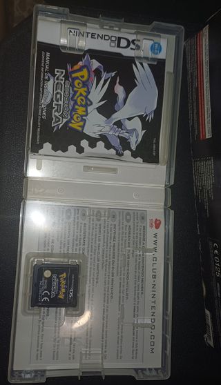 Nintendo DSi Edición Limitada Pokémon Negra