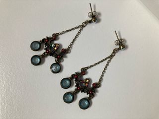 Pendientes largos bisutería vintage azul y dorado
