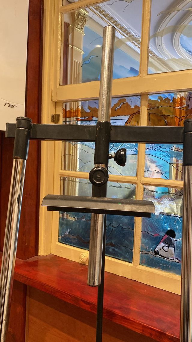 Caballete Profesional de Pintura Metálico Vintage