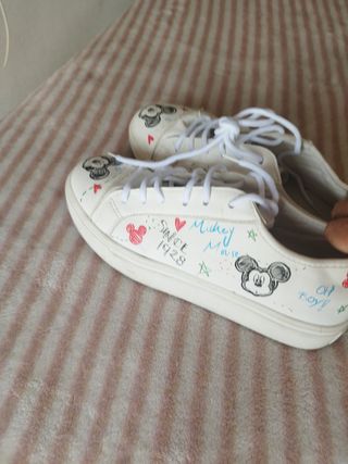 Deportivas Disney Talla 39 Blancas