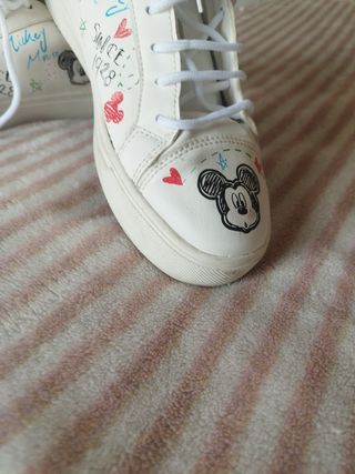 Deportivas Disney Talla 39 Blancas