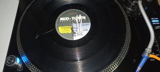 Vinilo Dyewitness 7 Days MID-TOWN RECORDS