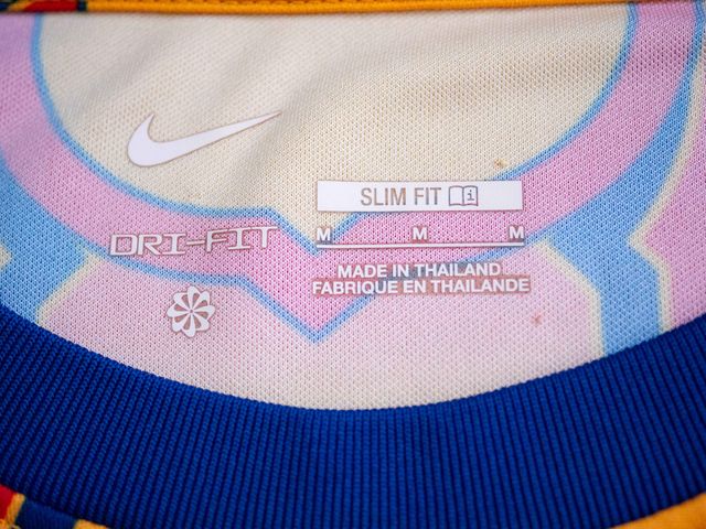 PRE-MATCH F.C. BARCELONA 2023-24 CAMISETA FUTBOL M