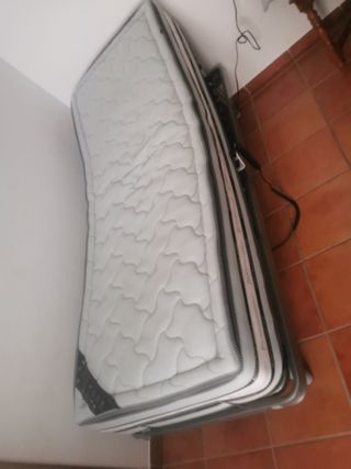 Cama Articulada con motor y colchón de 75x190 cm