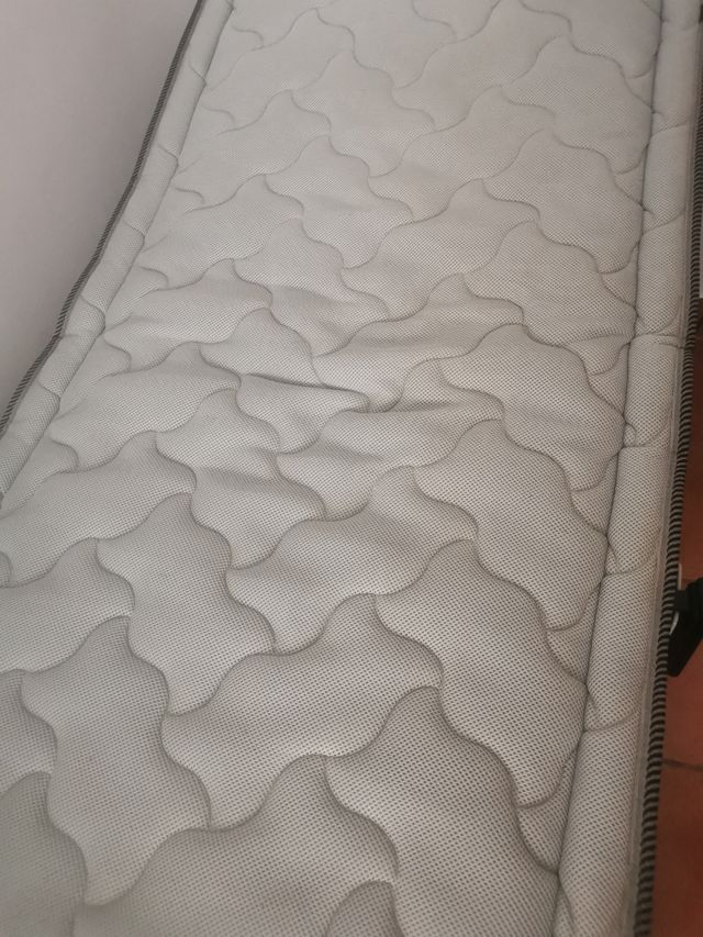 Cama Articulada con motor y colchón de 75x190 cm