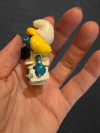 Figura Pitufiba Enfermera con Jeringuilla