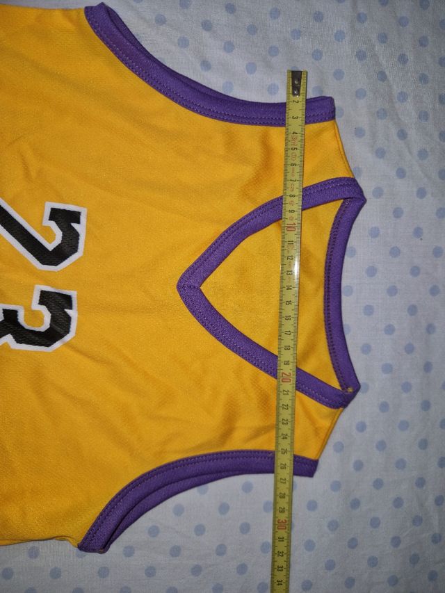 Conjunto Baloncesto Niño Talla 23