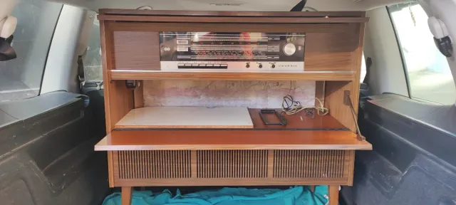 Mueble Radio Grundig Vintage