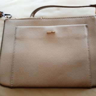Bolso Parfois dorado y plateado
