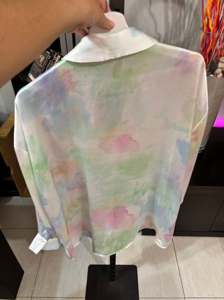 Camisa Zara Multicolor Talla M satinada